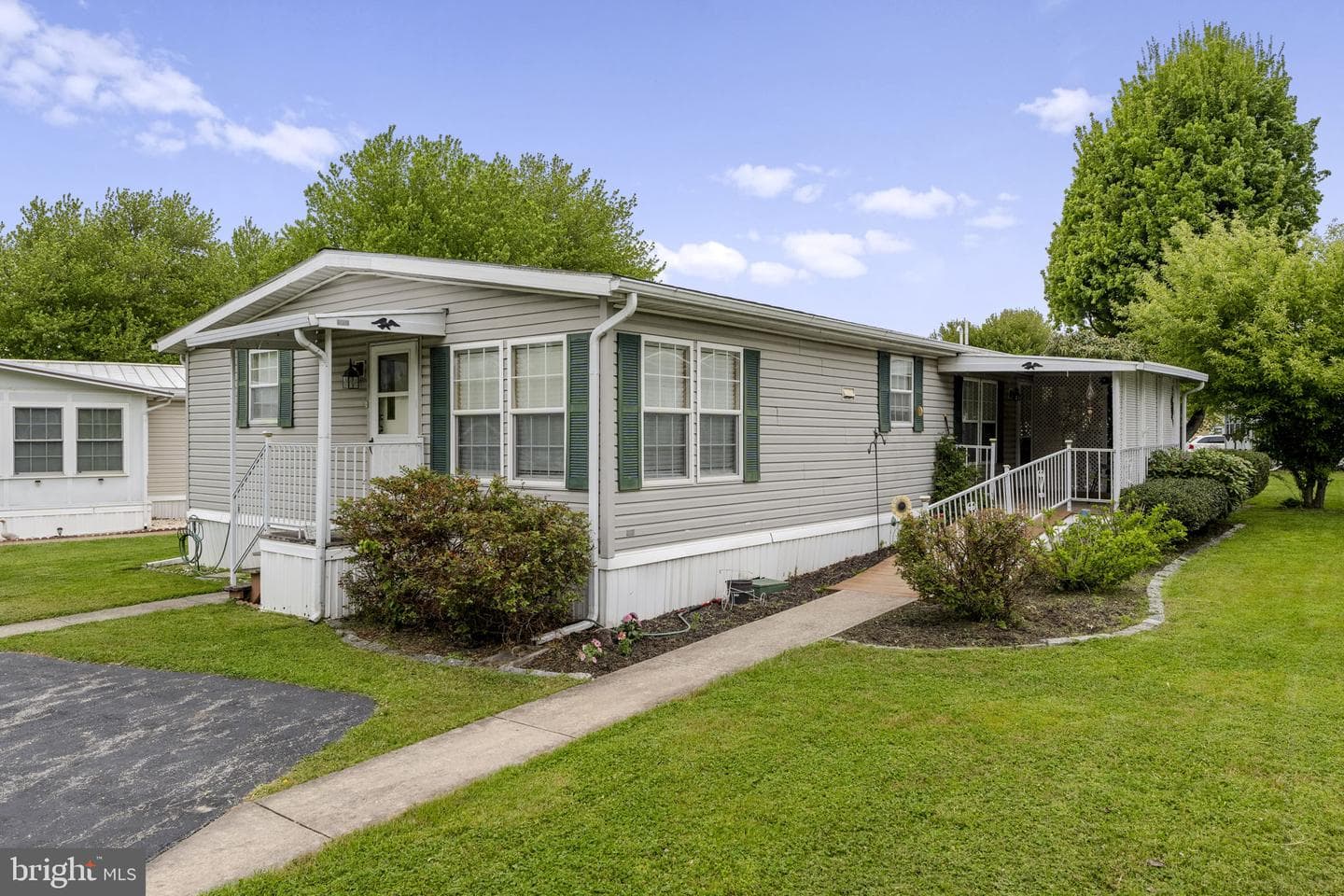 21 Jake Drive photo 1