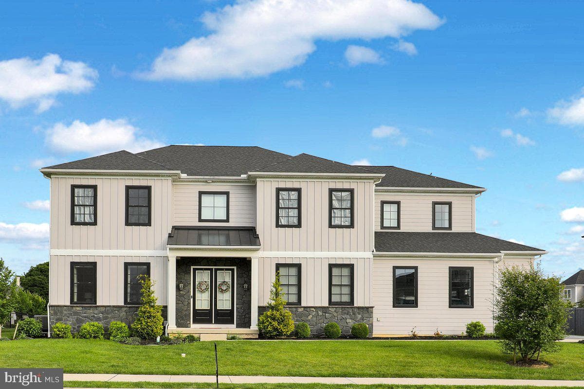 658 Fleetwood Drive