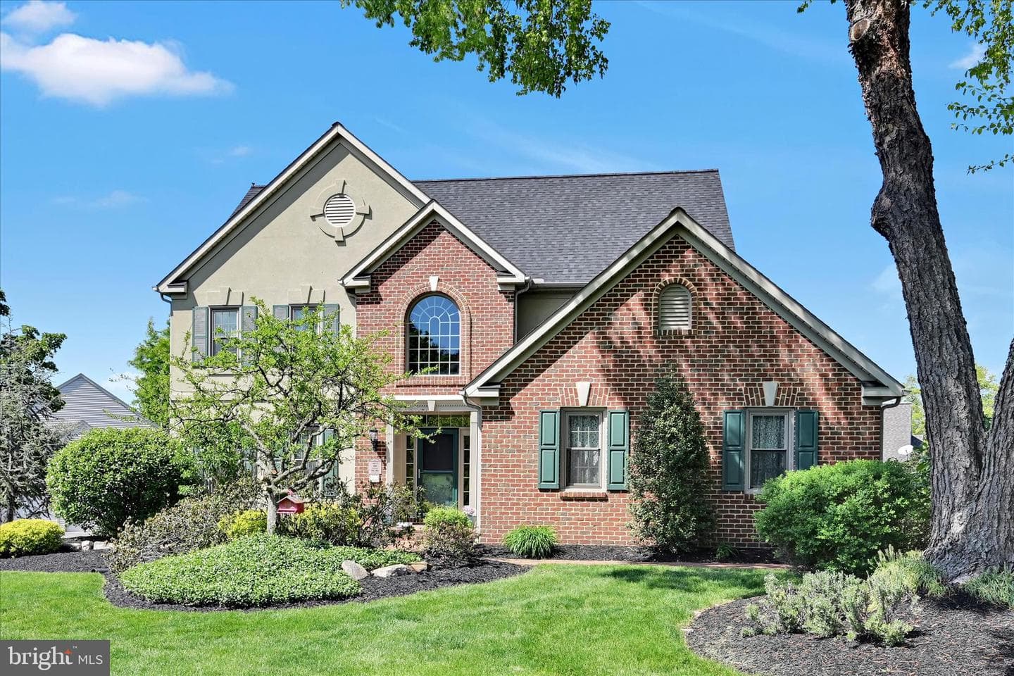 23 Greenbrier Lane photo 1