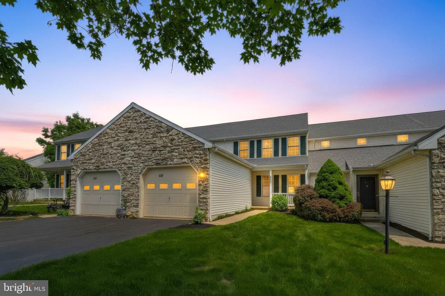 459 Meadowlark Lane