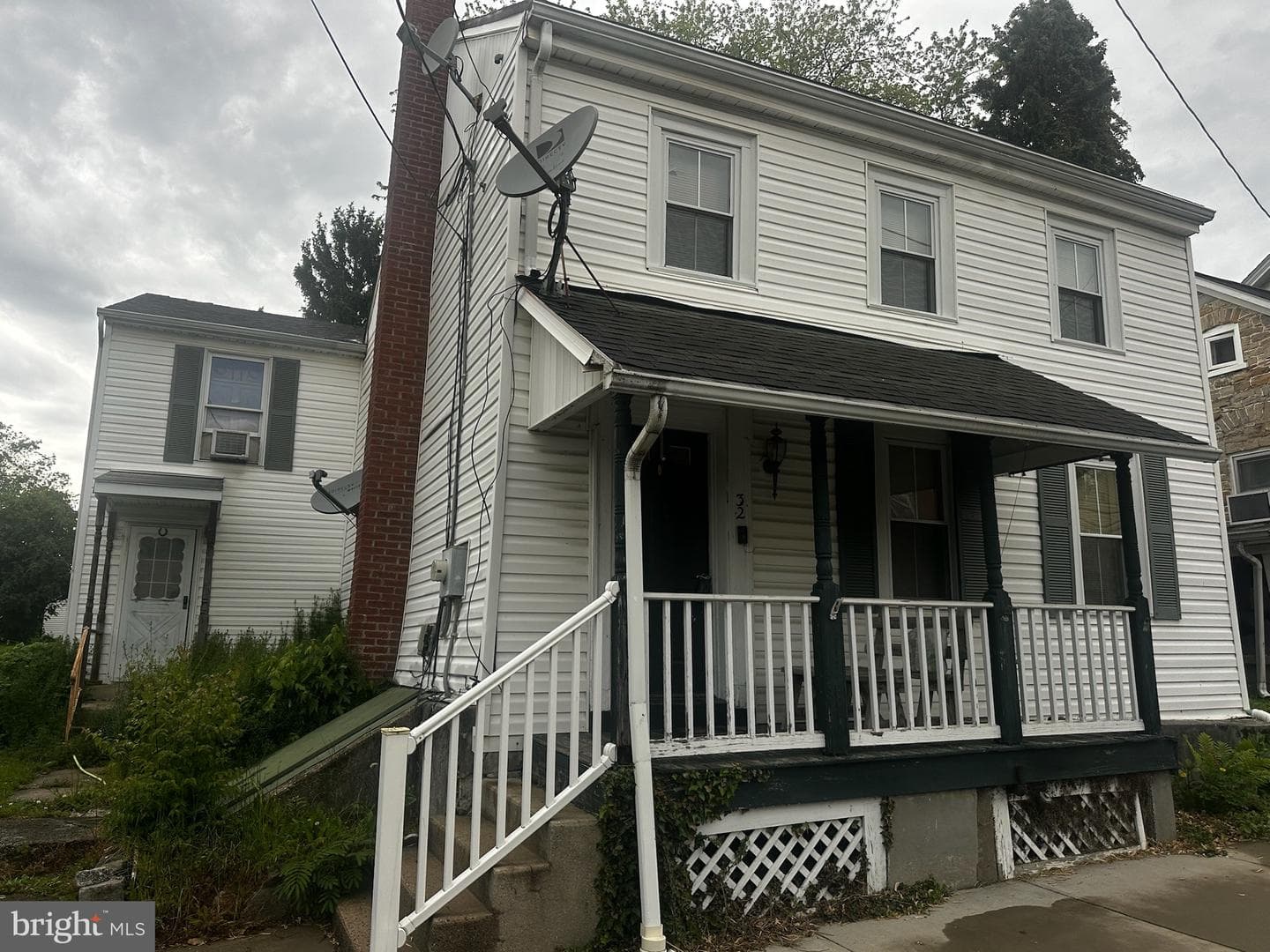 32 E High Street photo 1
