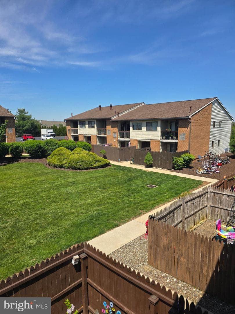 147 Lancaster Estate
