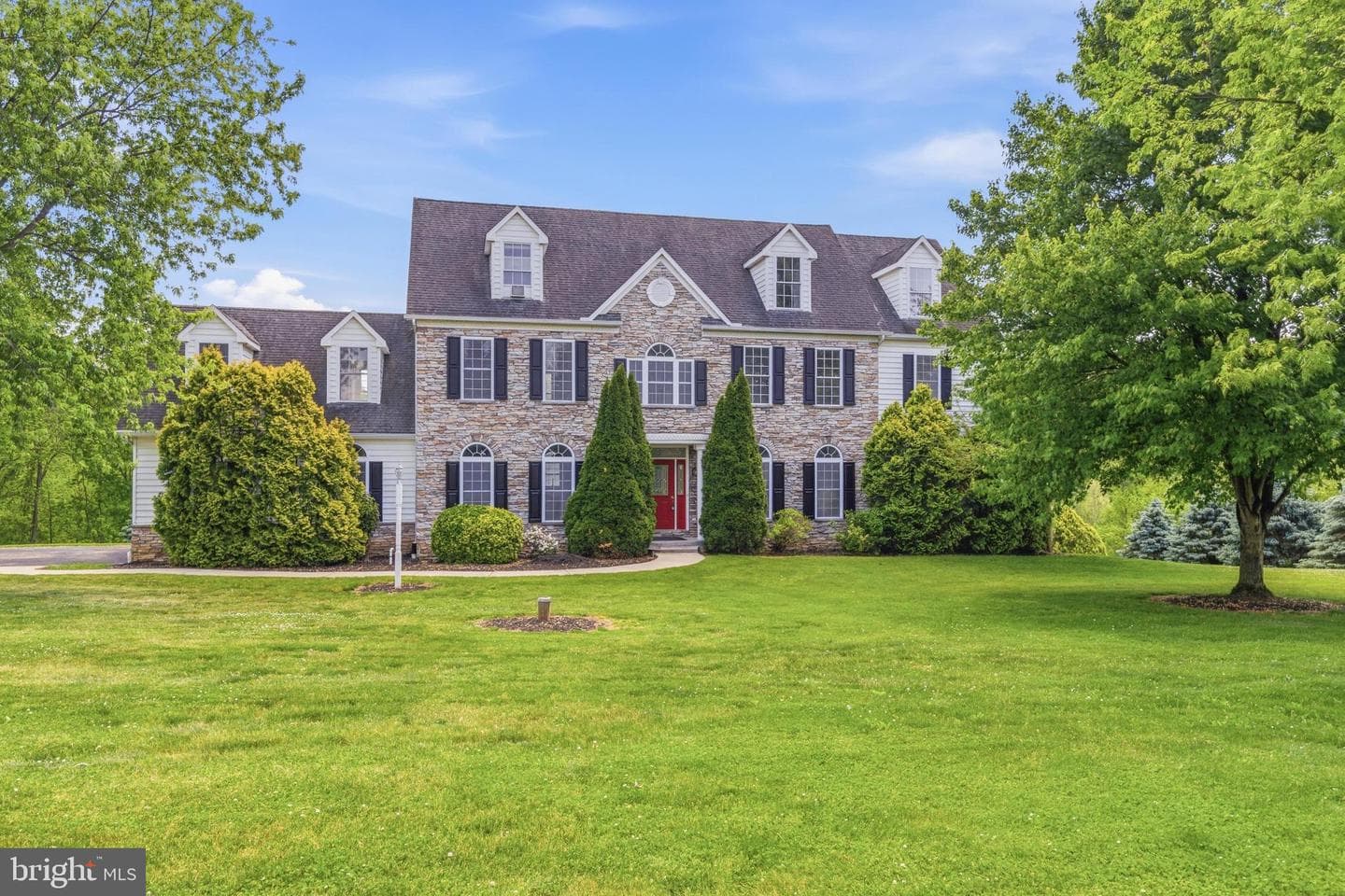 1961 New Danville Pike, Lancaster