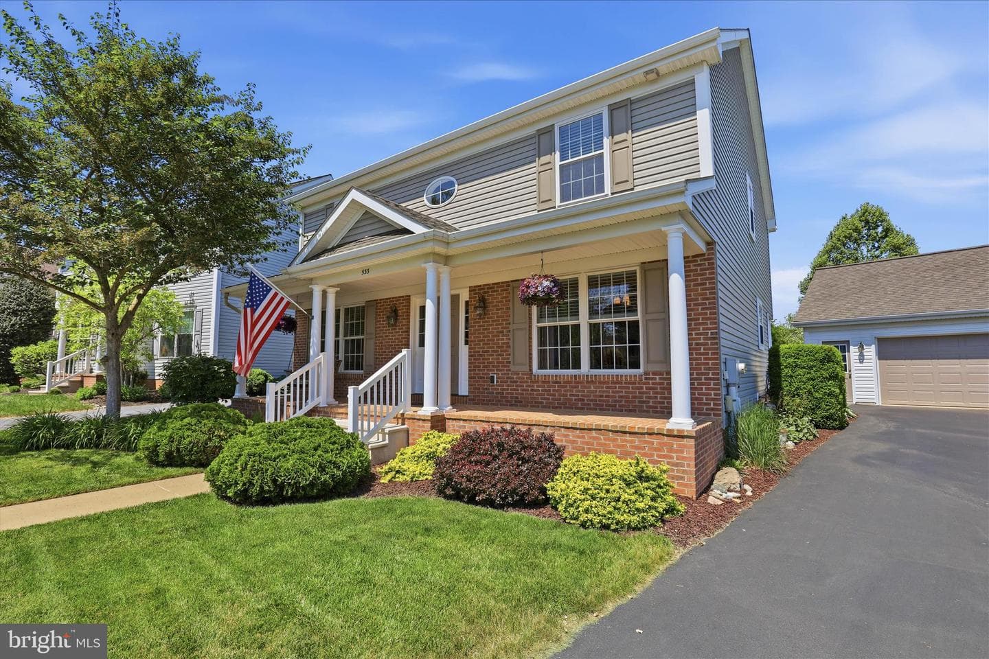 533 Thornberry Lane