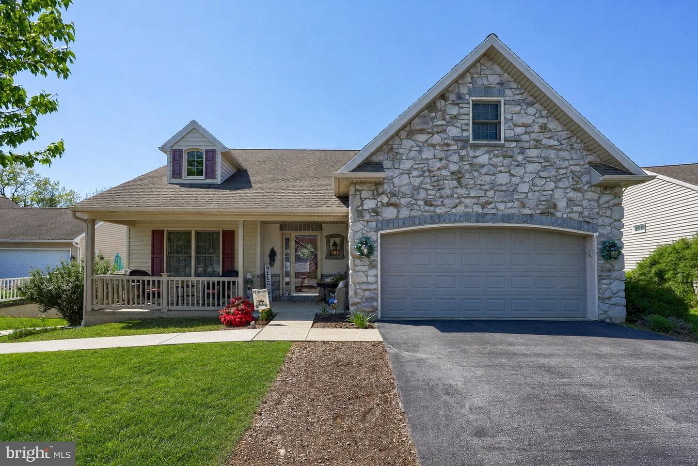 1042 Cambridge Drive