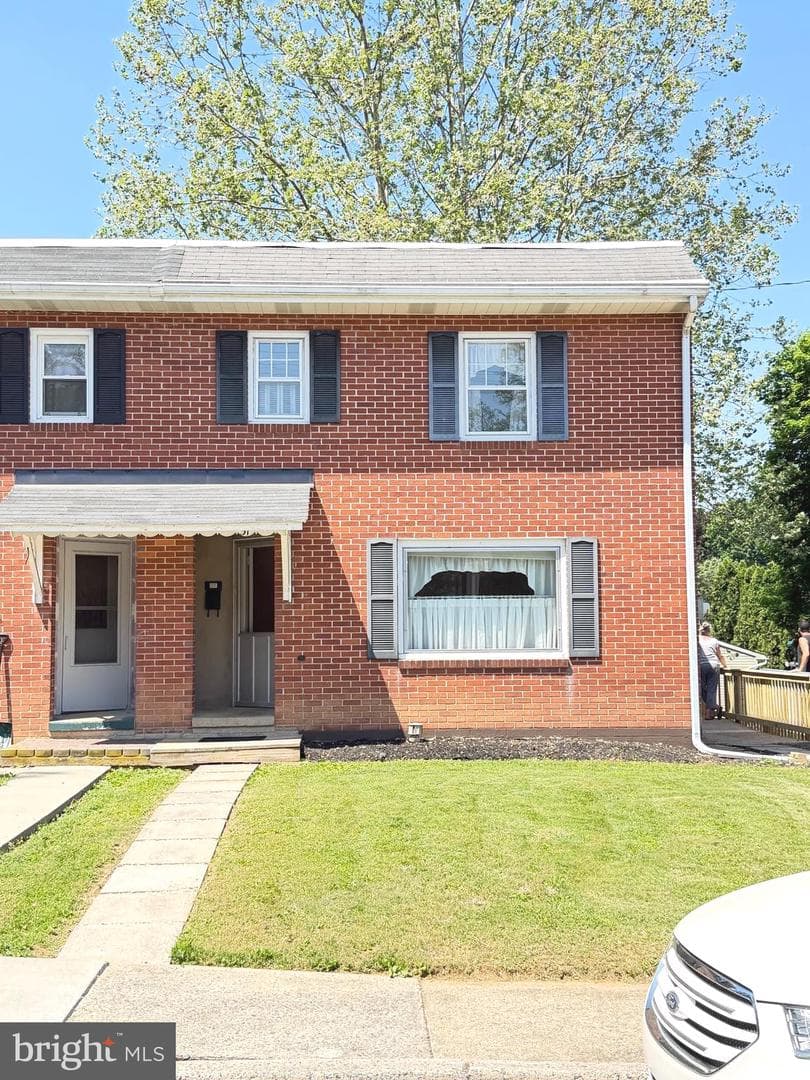 31 E Orange Street