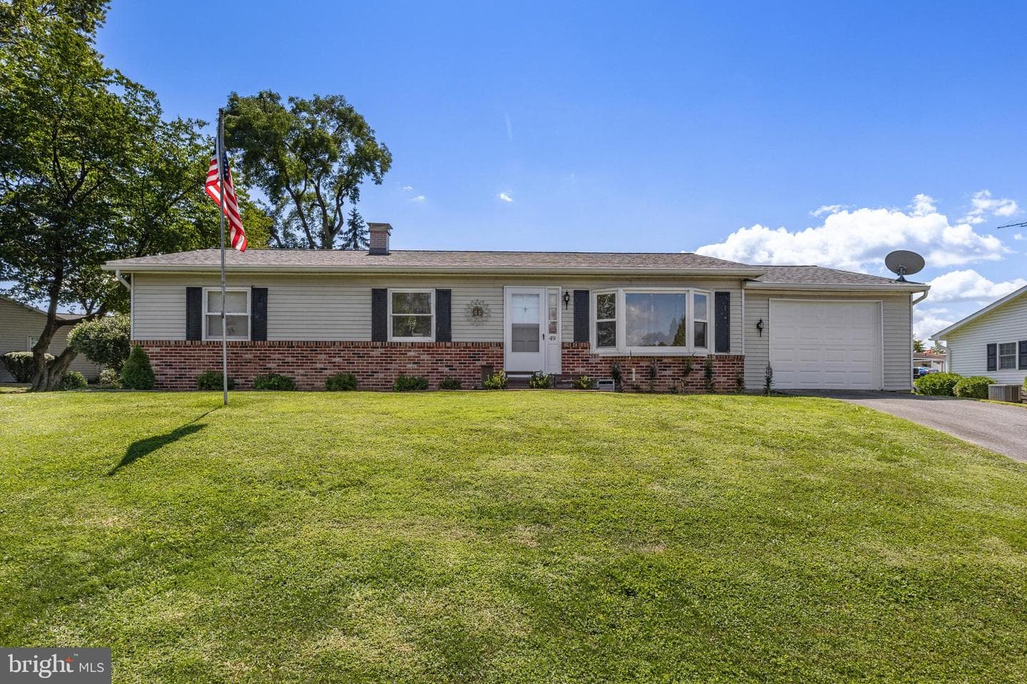 49 Vista Drive, Marietta