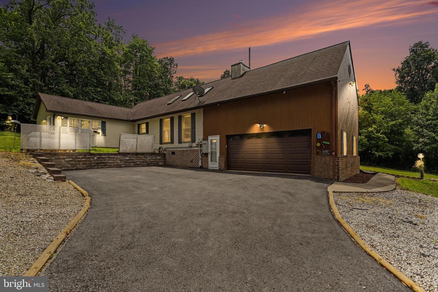70 Deer Lane, Holtwood
