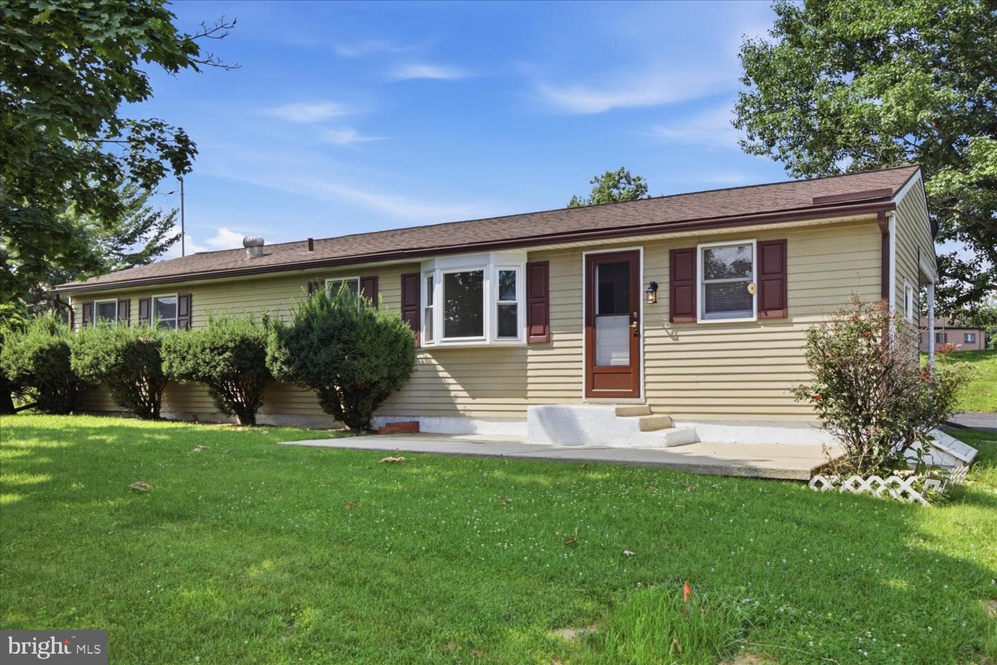 351 E Fulton Street, Ephrata
