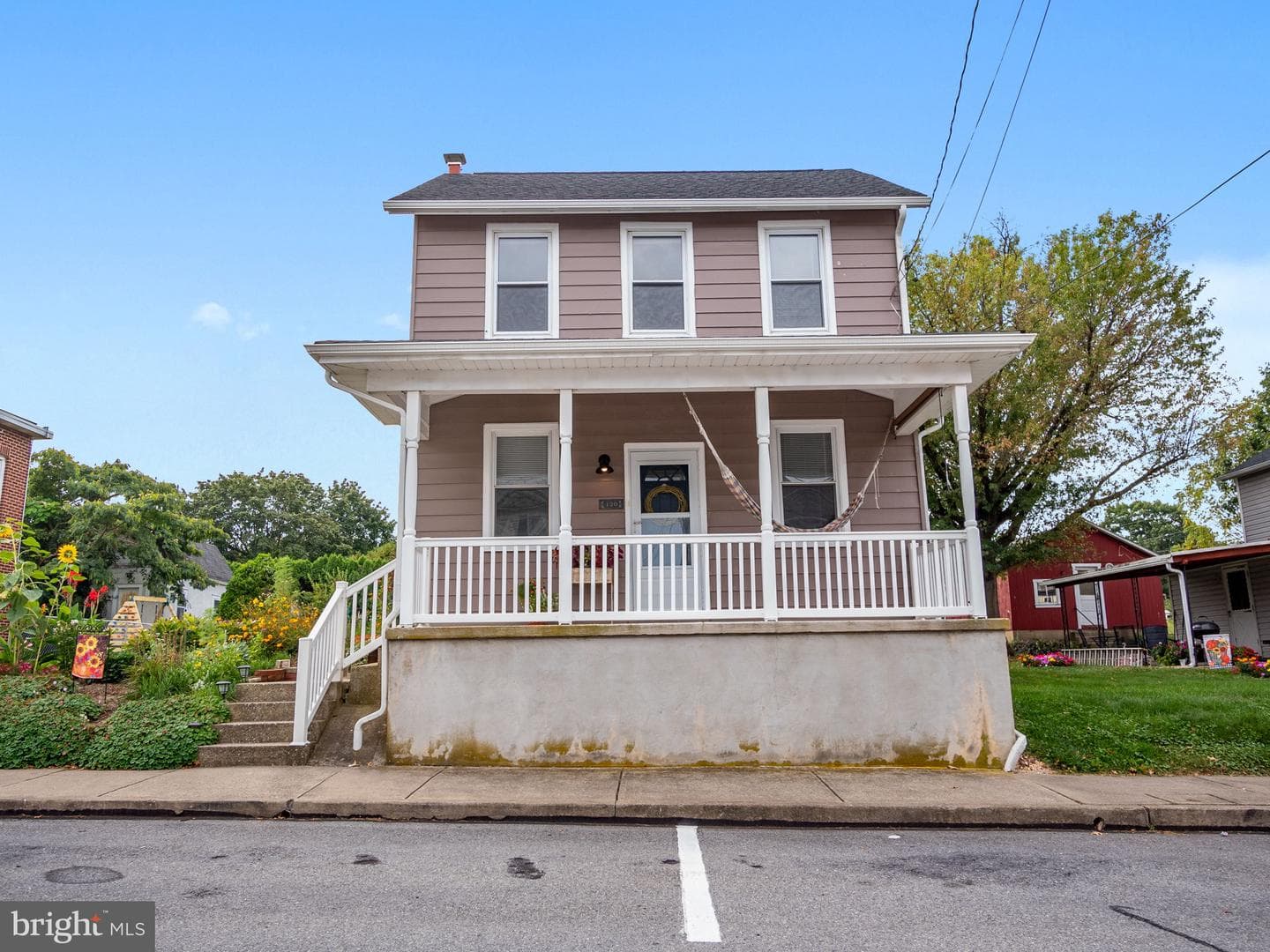 120 W 2nd Street photo 1