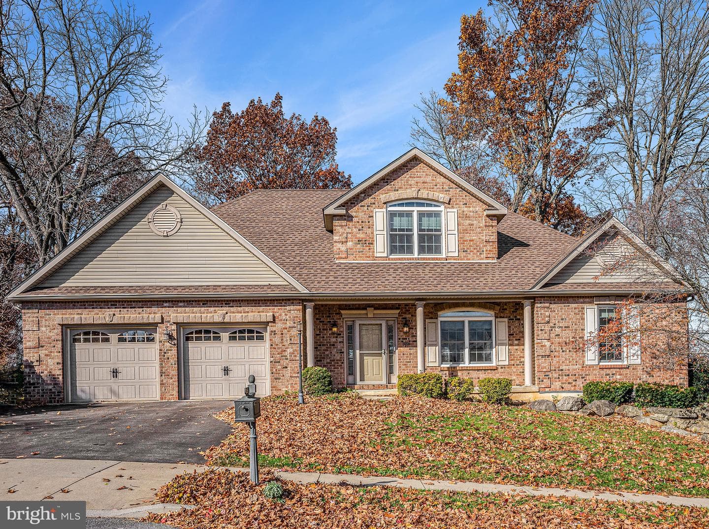 3186 Overlook Drive photo 1