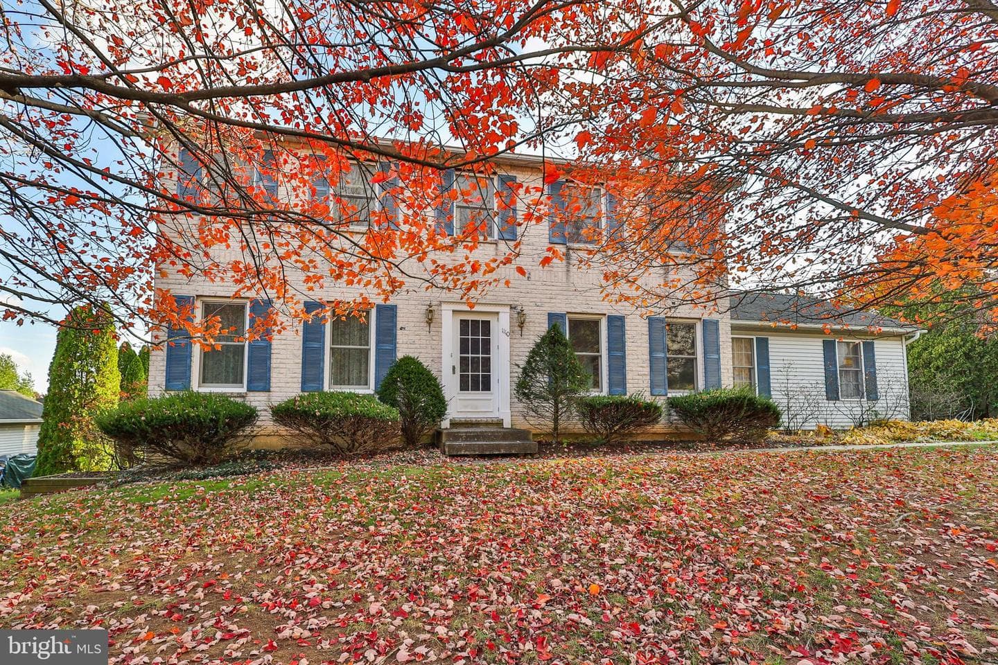 1110 Greenbriar Lane photo 1