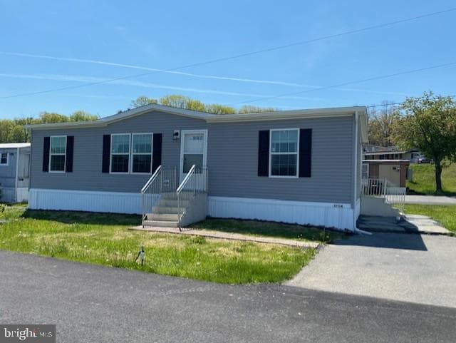 10104 Fernwood Lane photo 1