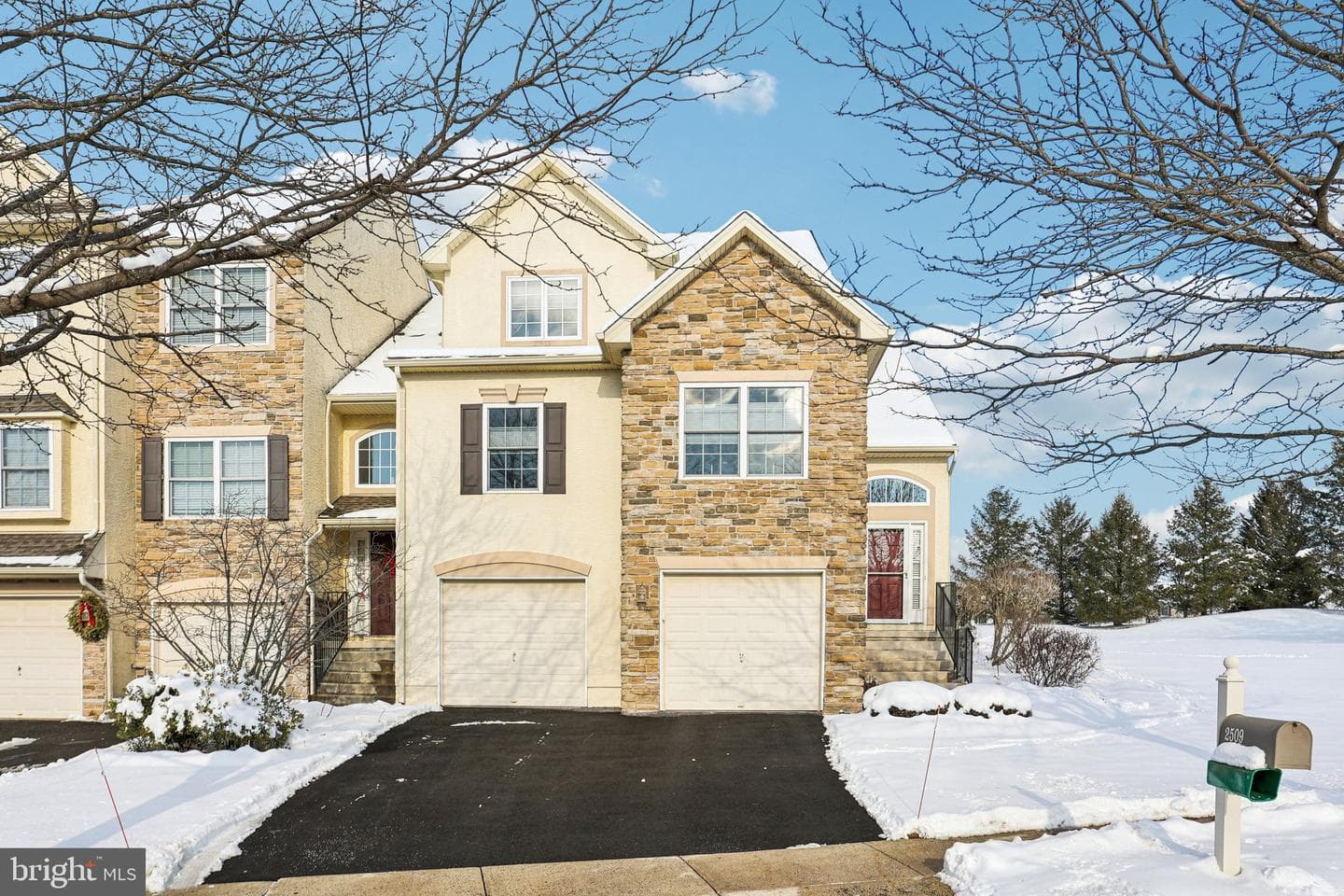 2509 Ludwig Court photo 1
