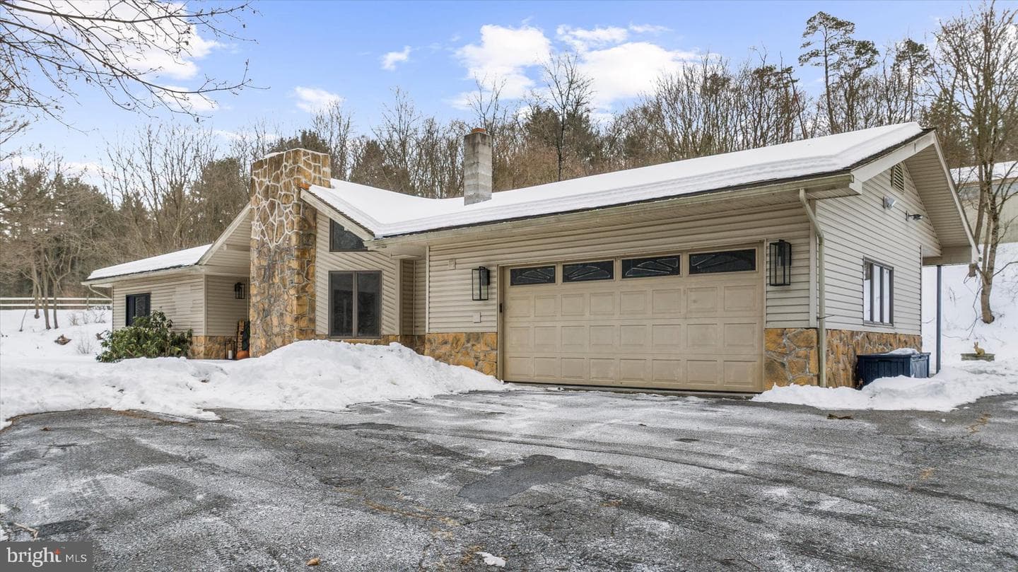 7112 Country Spring Road photo 1