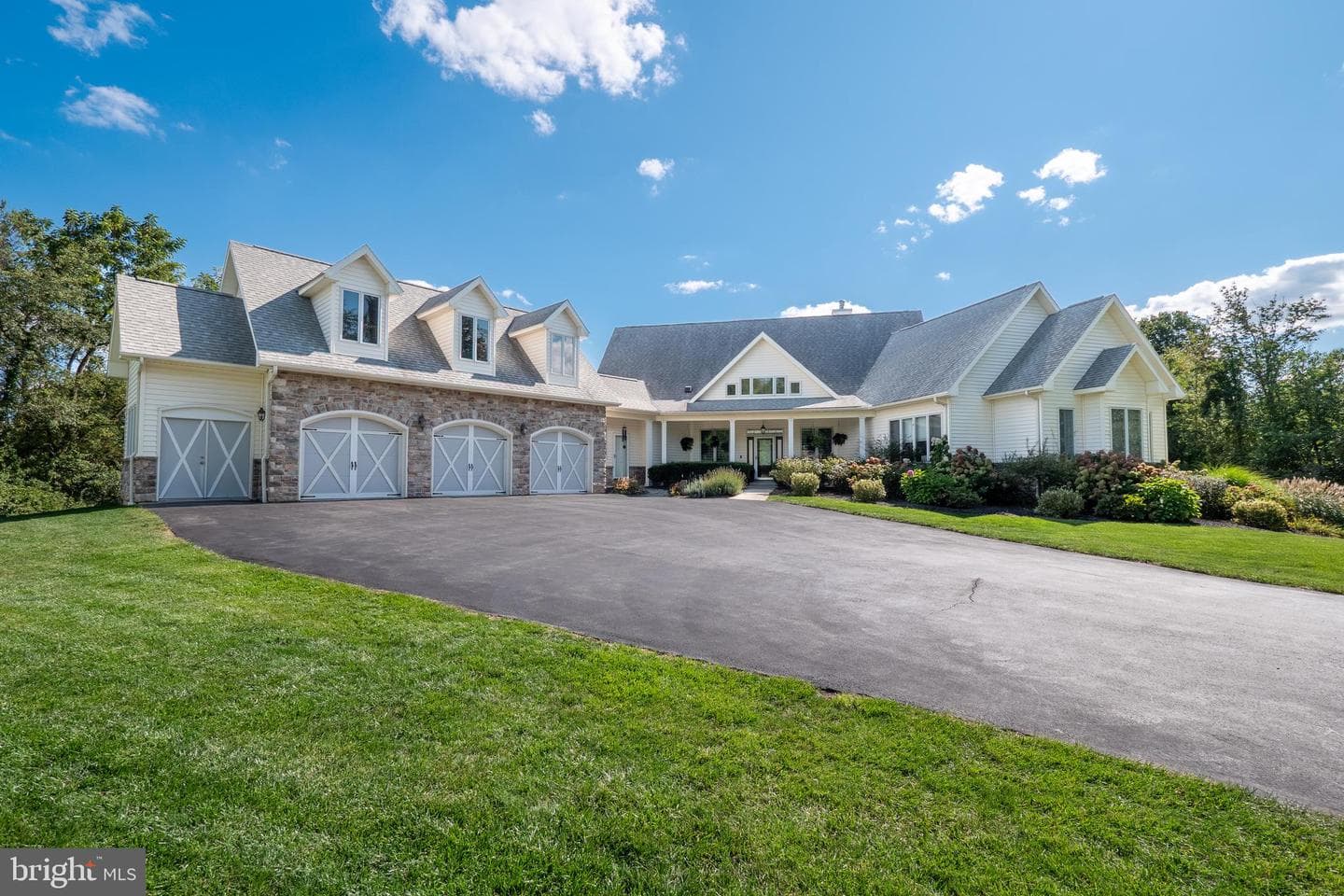 6410 Sweetbriar Lane