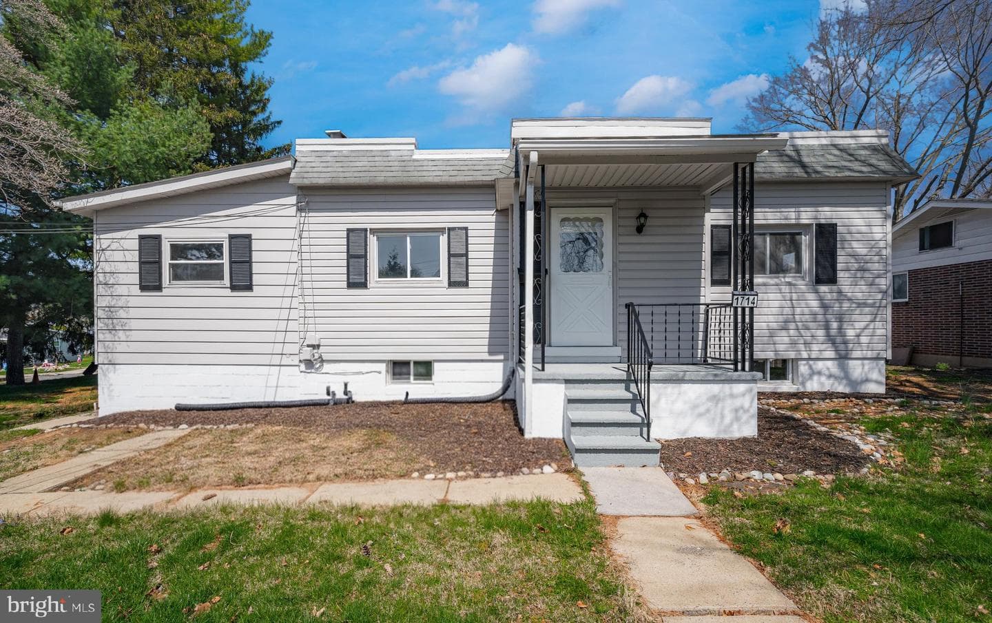 1714 Elliott Ave