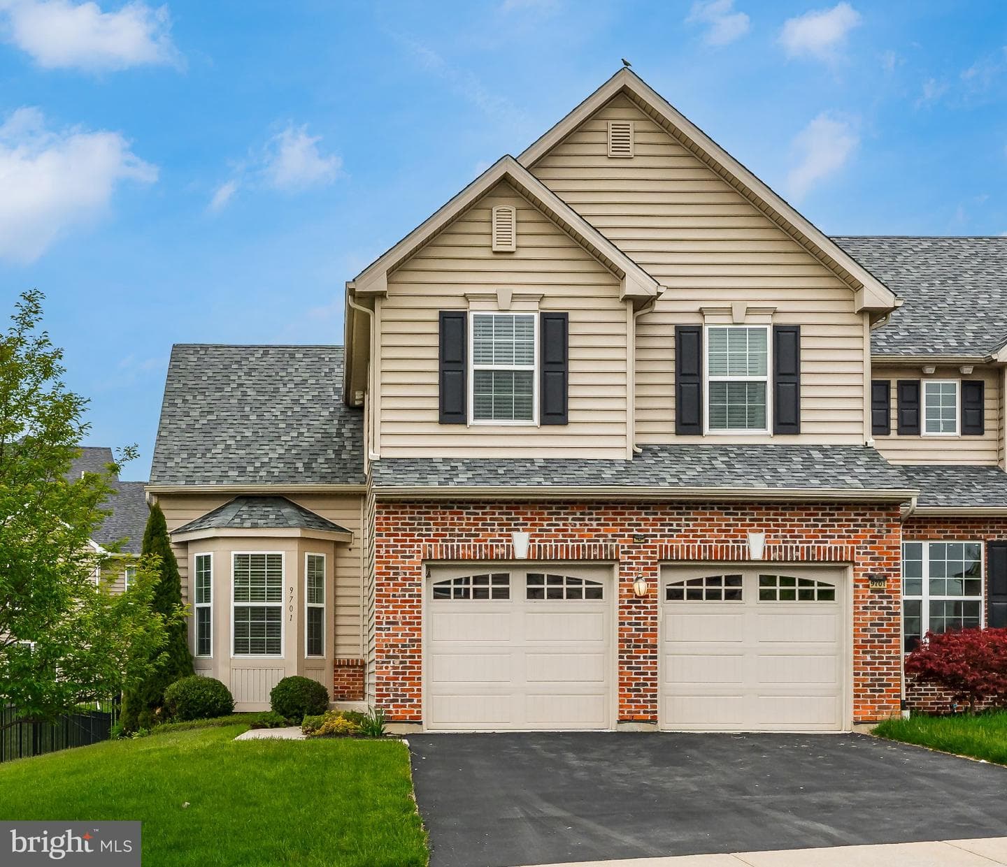 9701 Viceroy photo 1