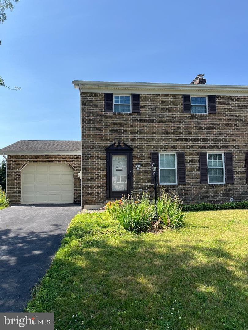 4258 Iroquois Street, Schnecksville