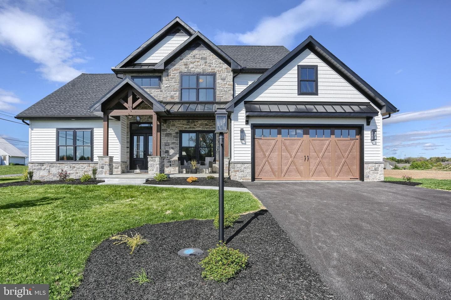 101 Dream Dr photo 1