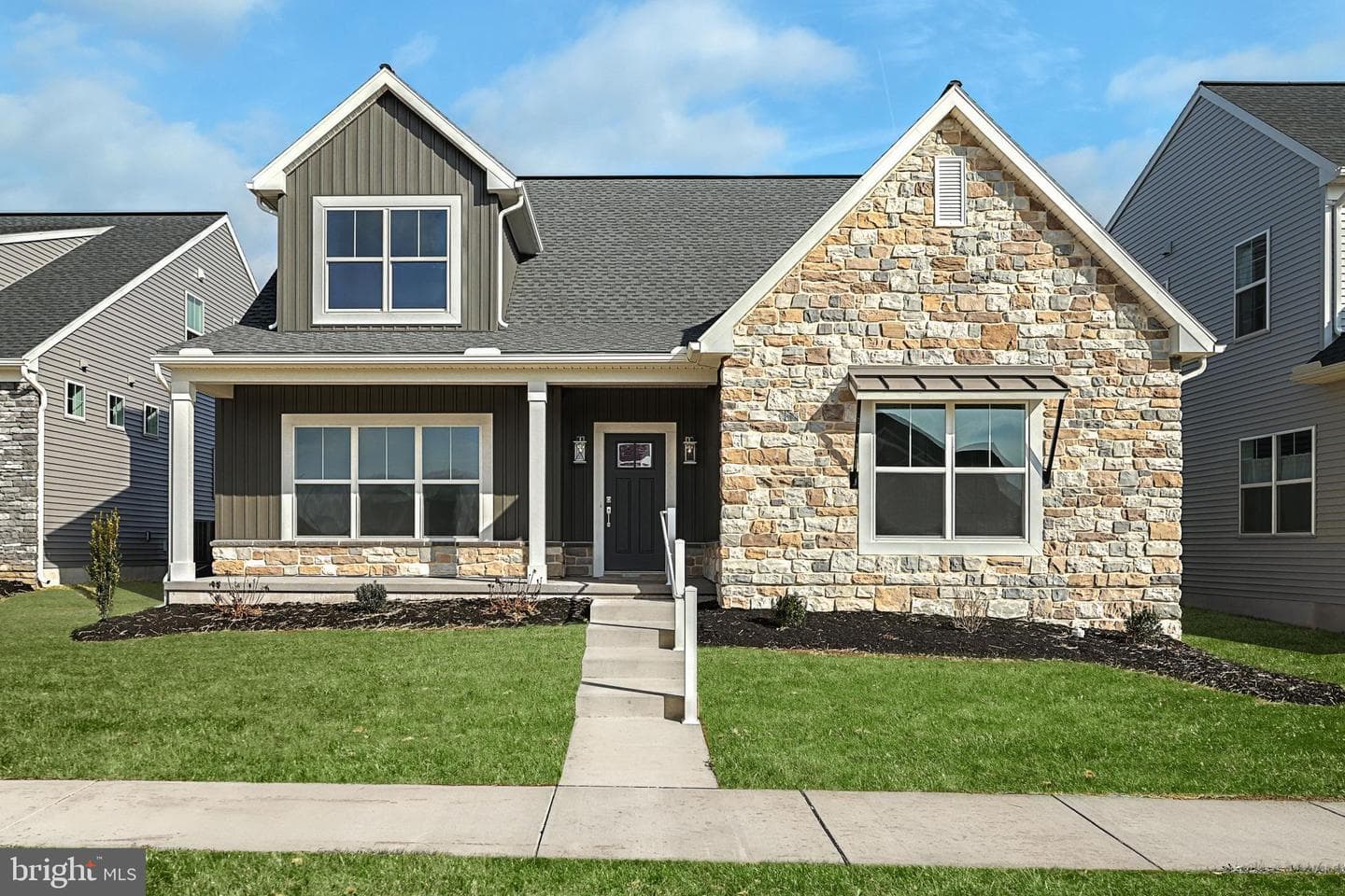 9 Pinnacle Ridge Drive photo 1