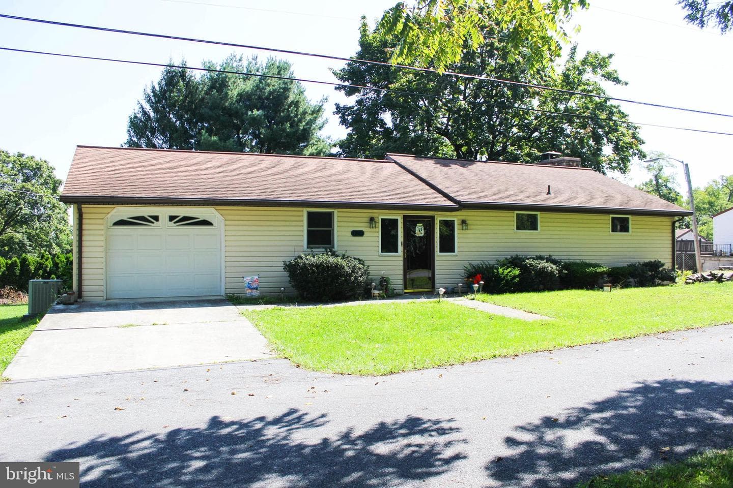 1660 Broad Street photo 1