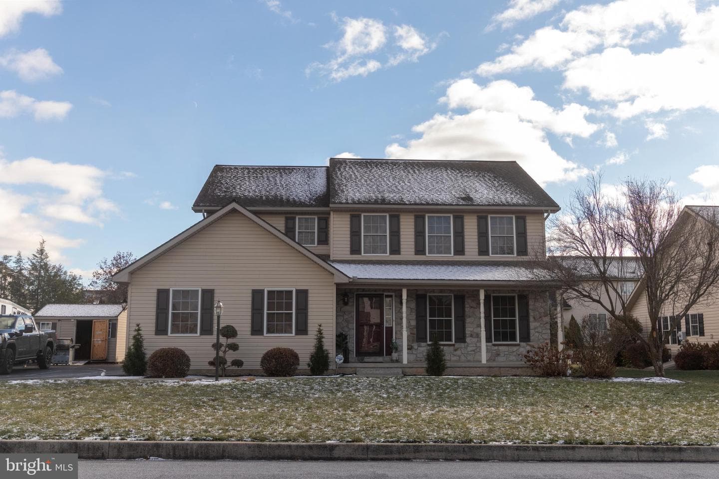 407 Charles Street photo 1