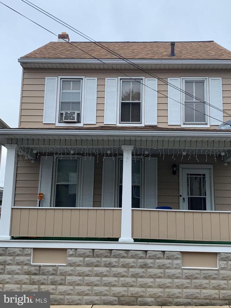 17 Pershing Avenue photo 1