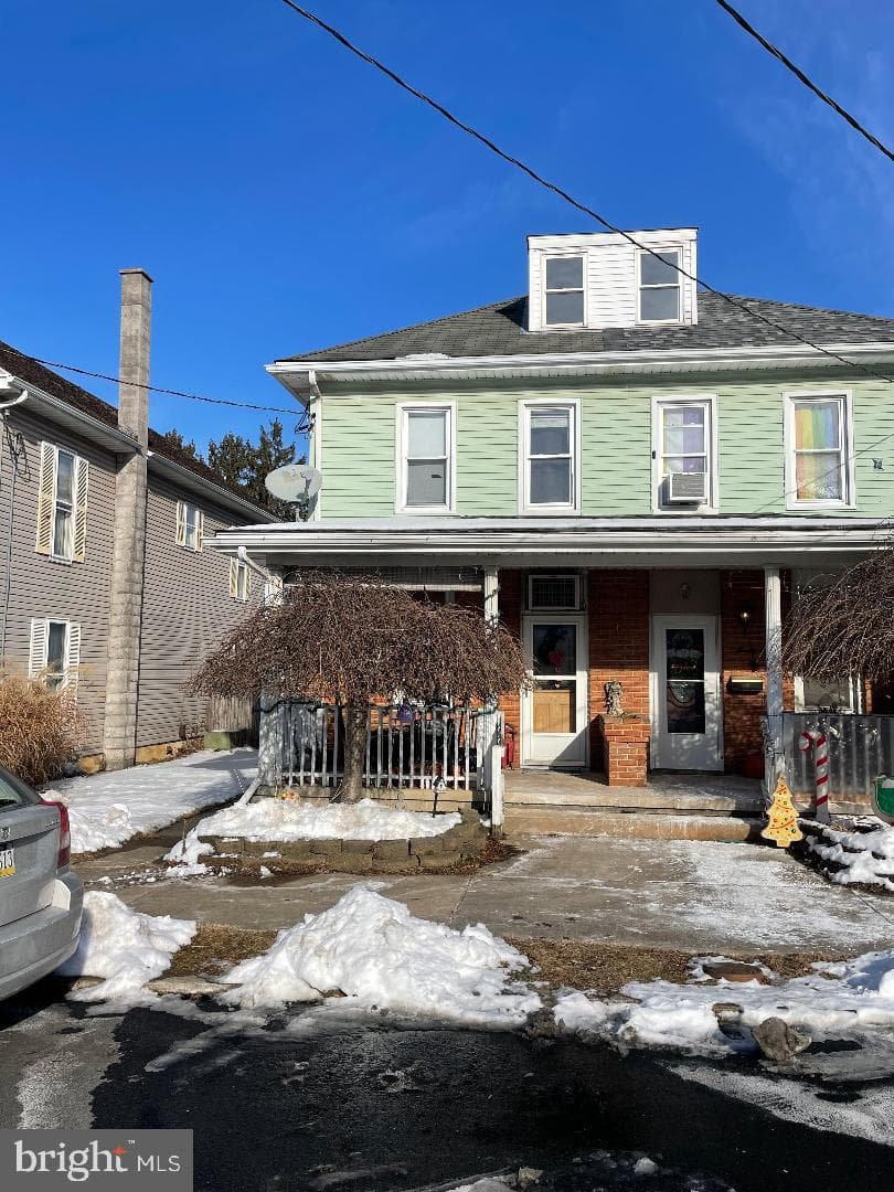 30 N Green Street photo 1