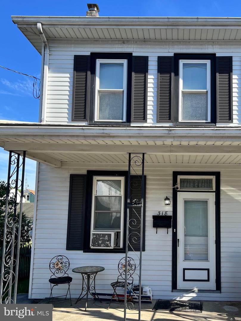 318 W Church Street photo 1