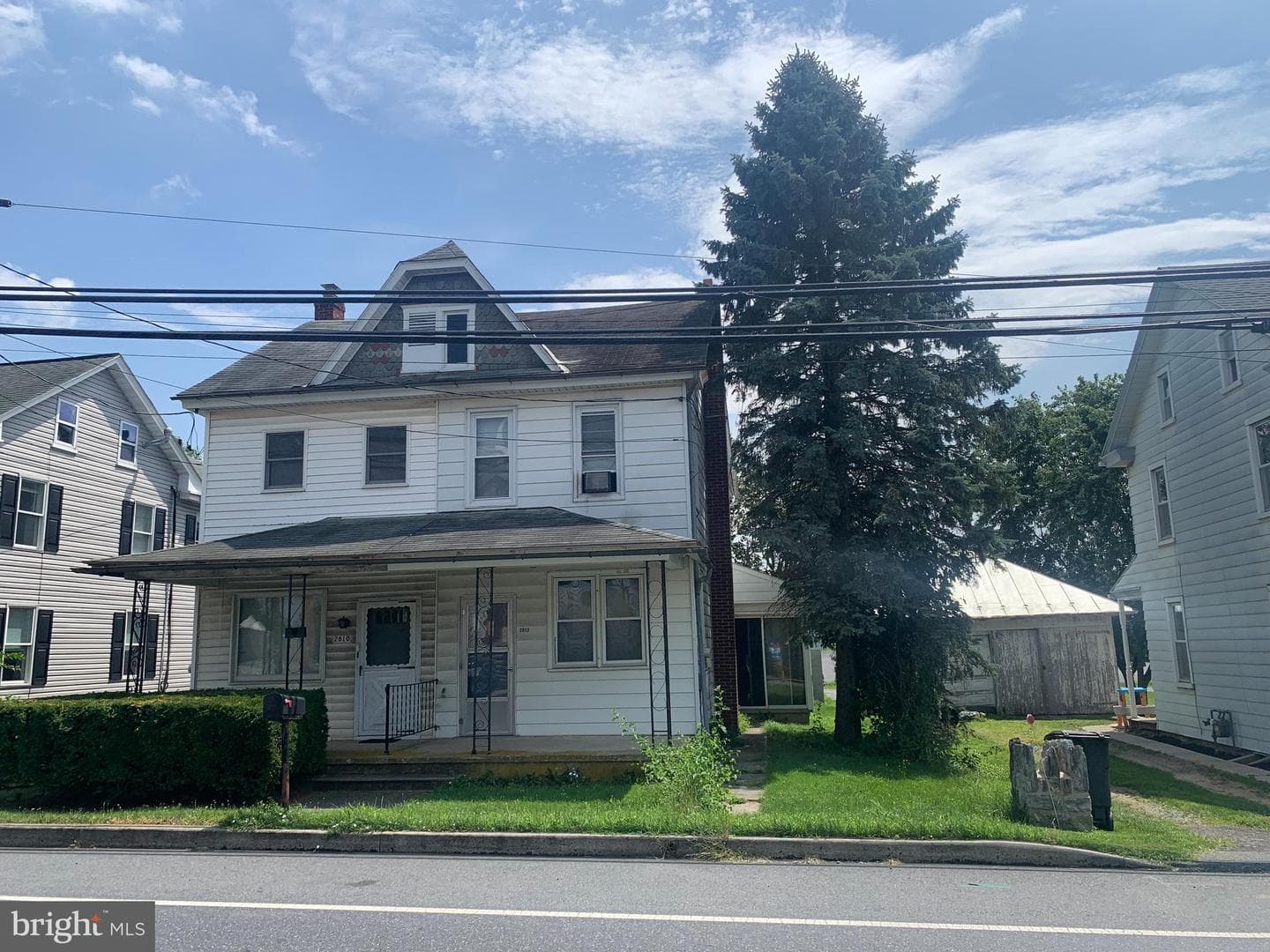 2812 Horseshoe Pike photo 1