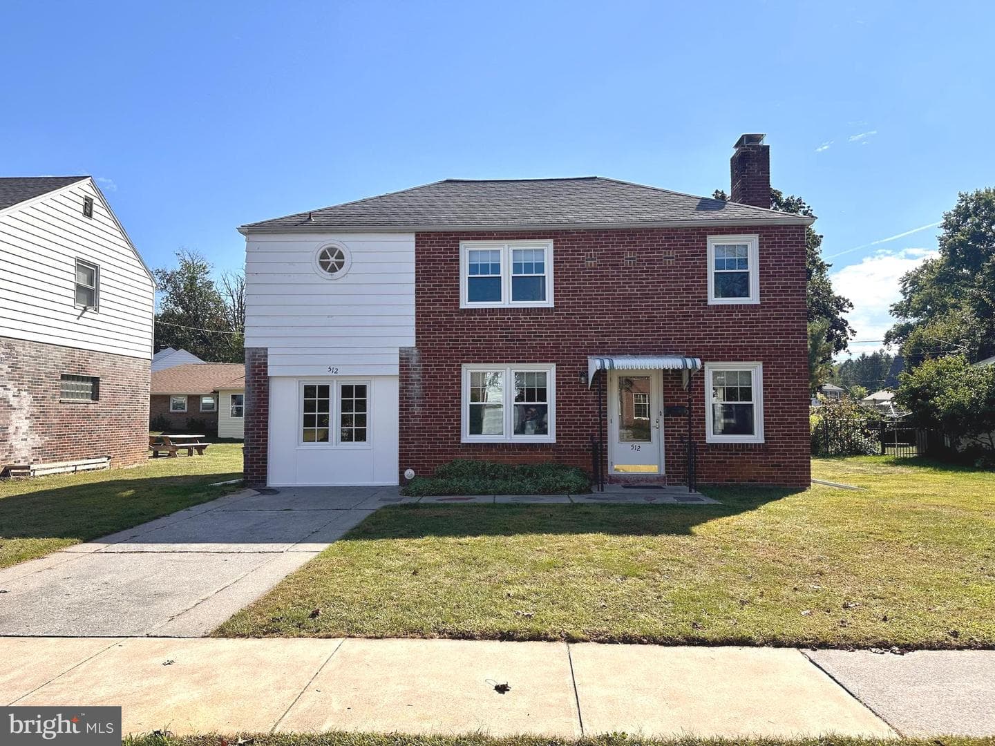 512 Park Drive photo 1