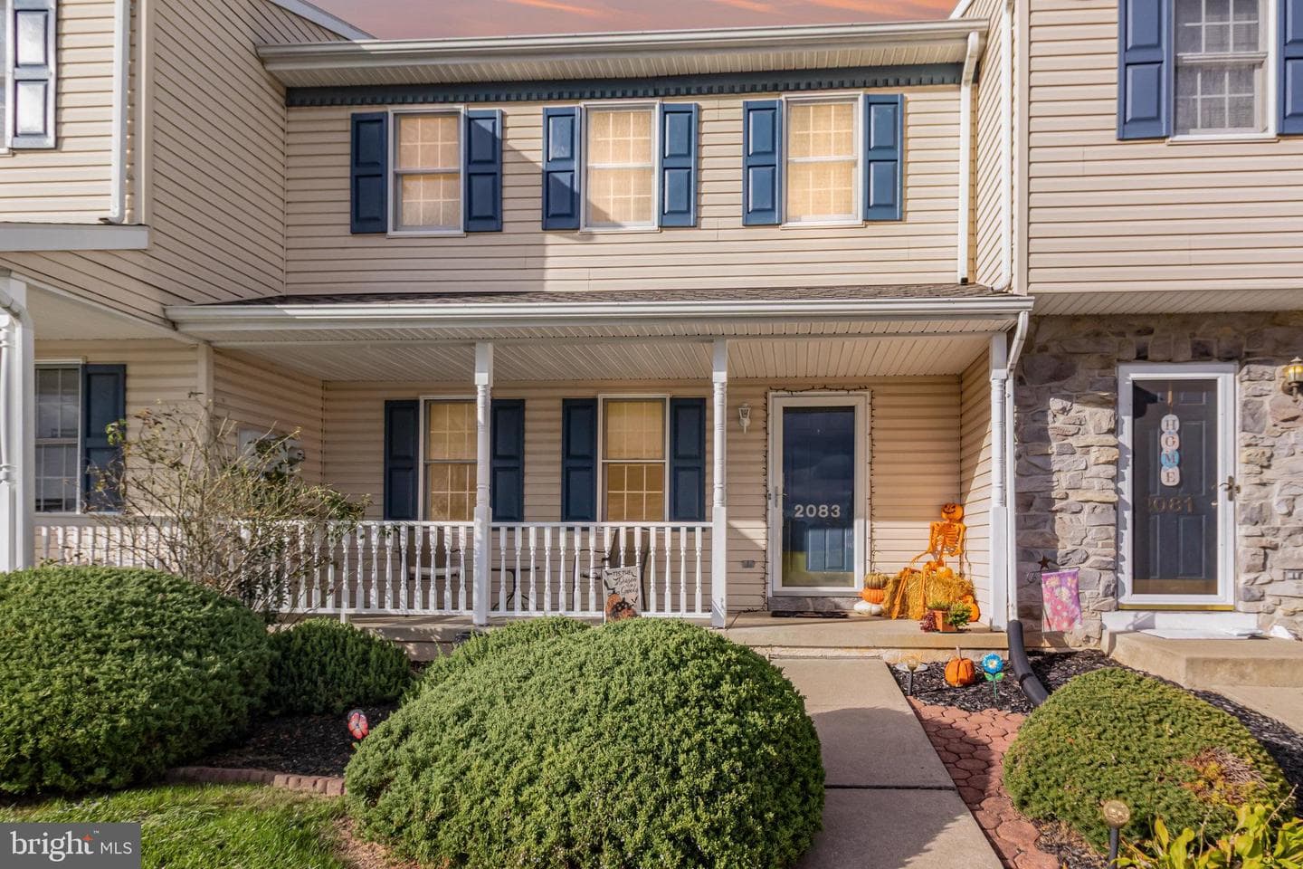 2083 Greystone Drive photo 1