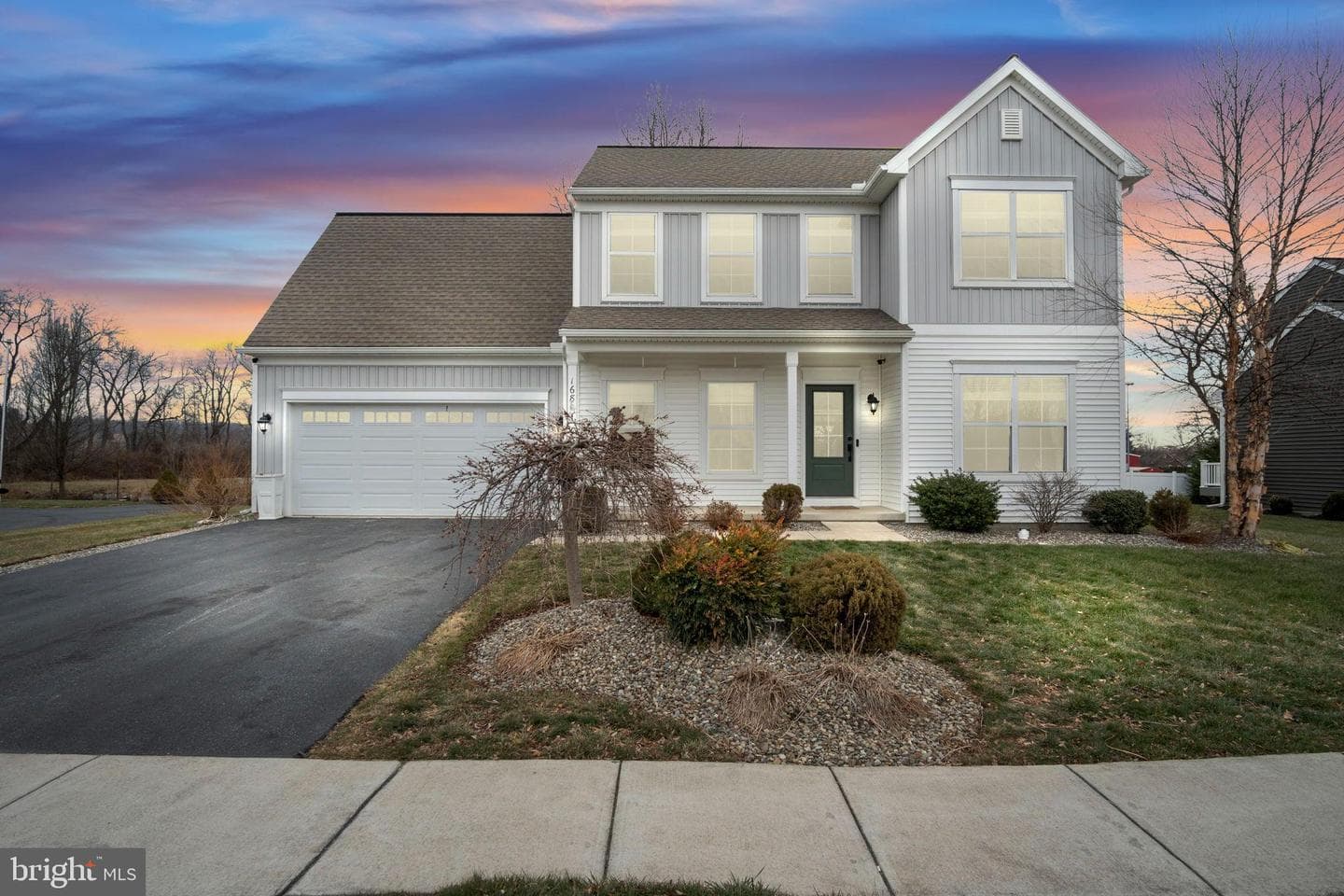 168 Parkside Drive photo 1