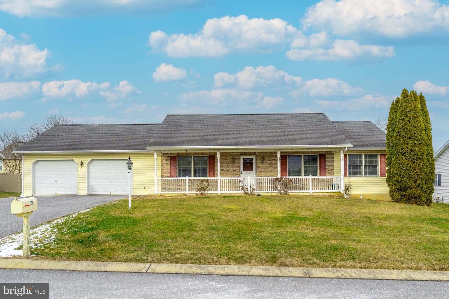 17 Vista Drive photo 1