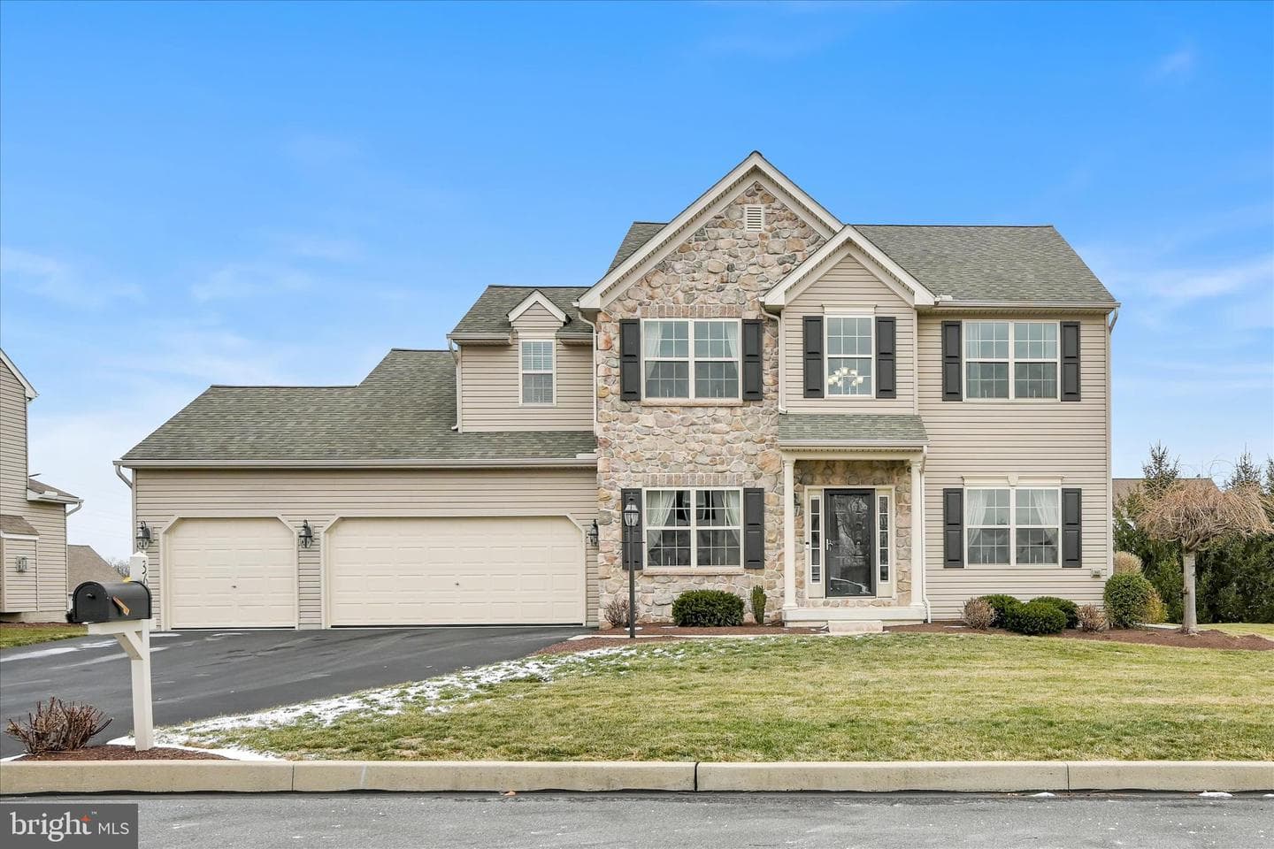 36 Pembrooke Ln L-0108 photo 1