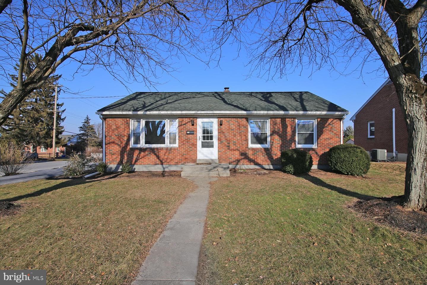 900 State Drive photo 1