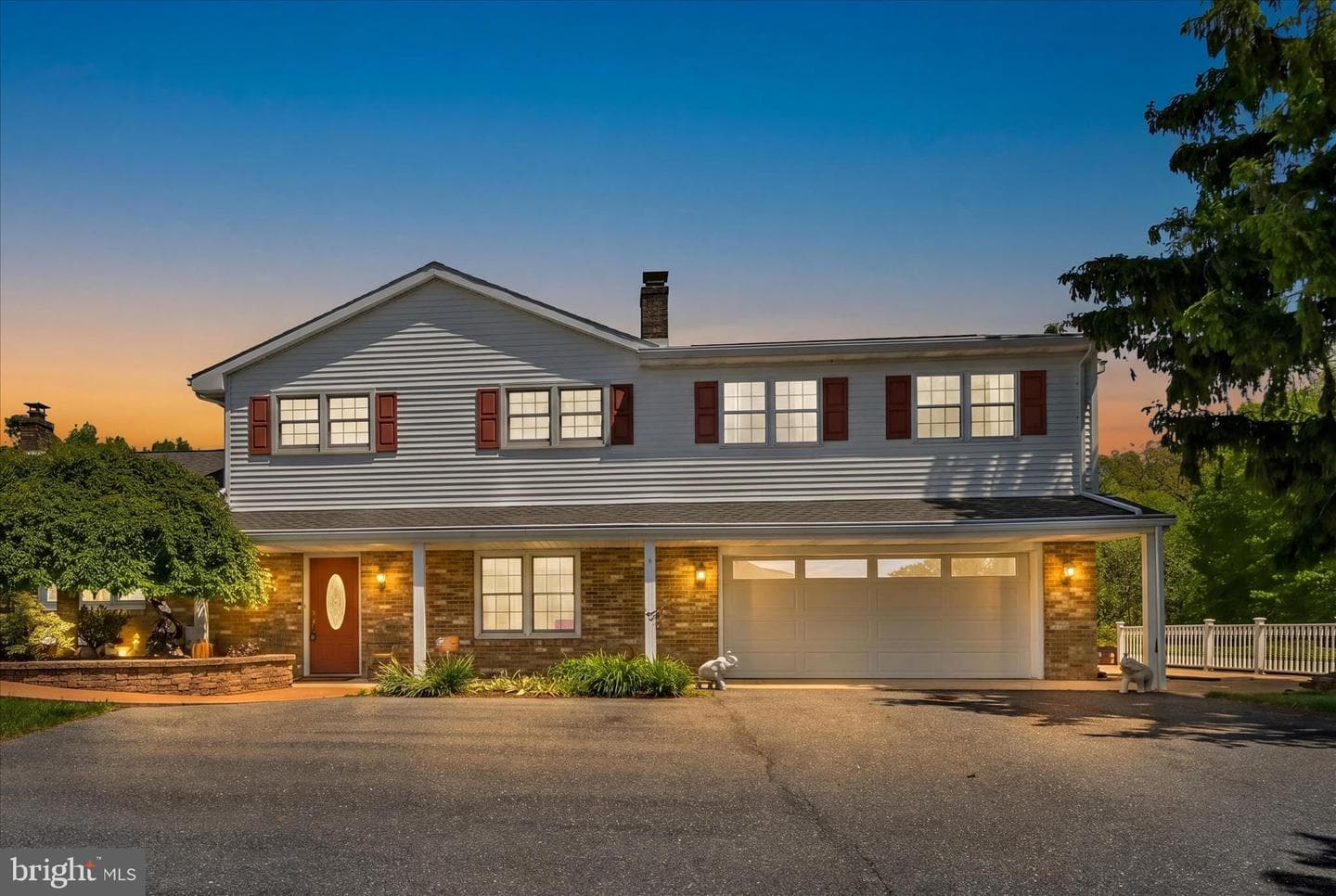 2016 S Forge Road