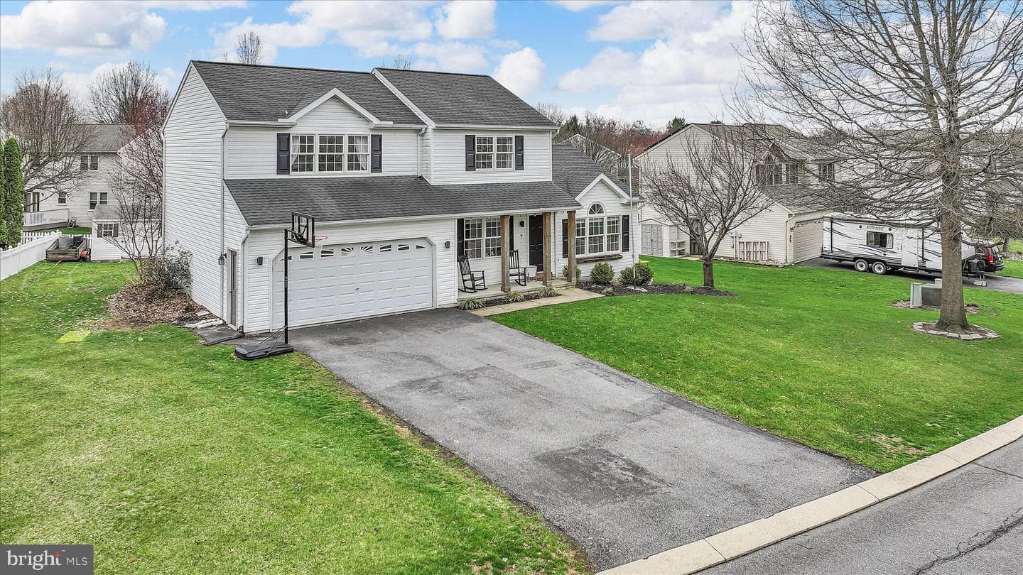 7 N Butterfly Drive