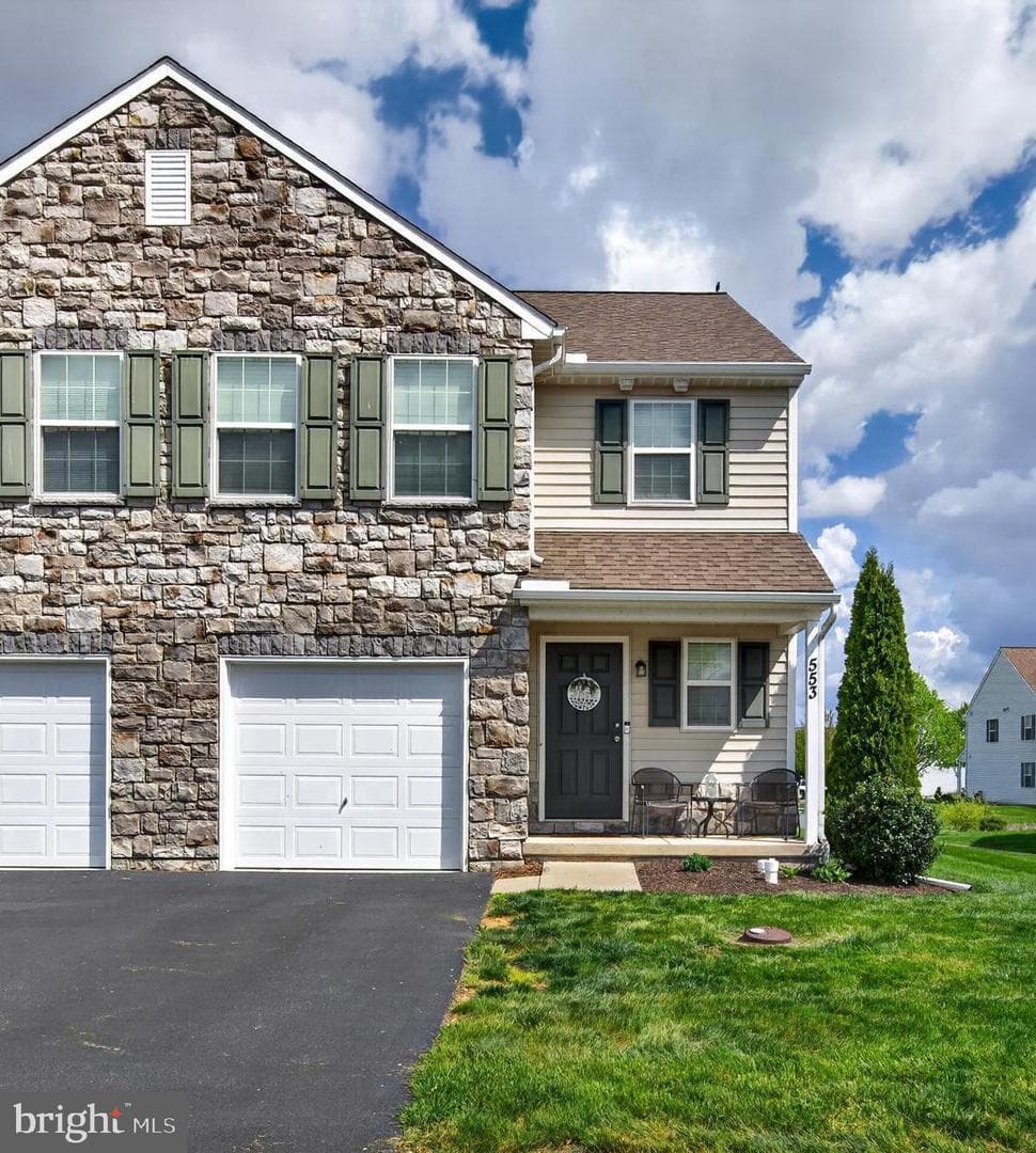 553 Brookwood Dr