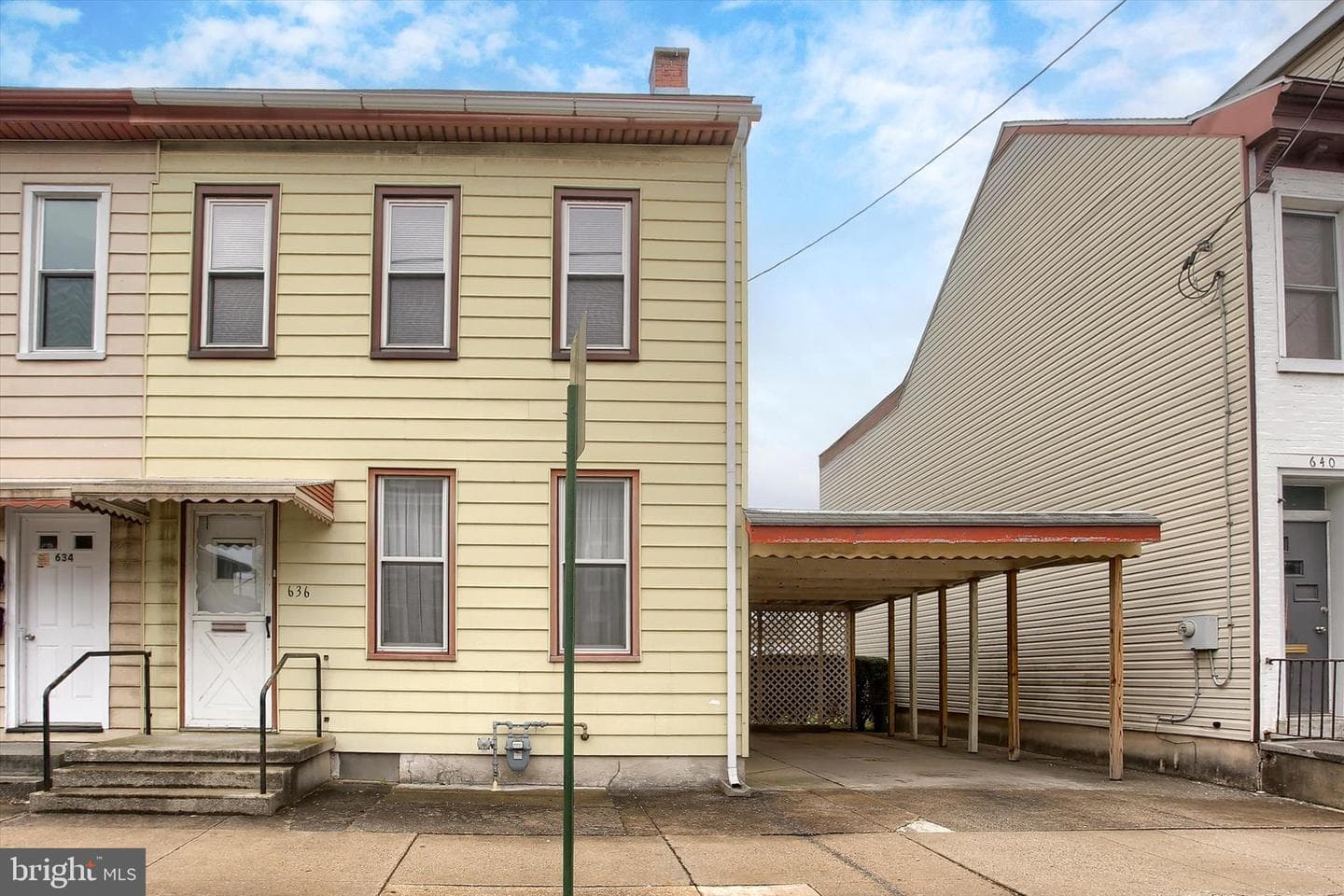 636 Walnut Street photo 1