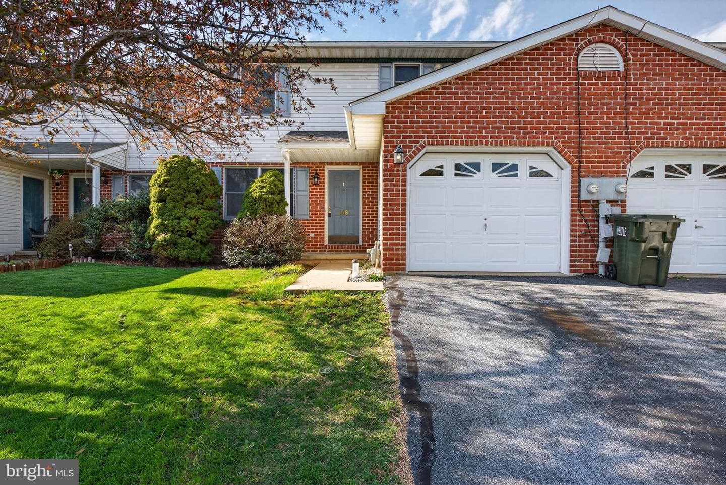 148 Palm Lane