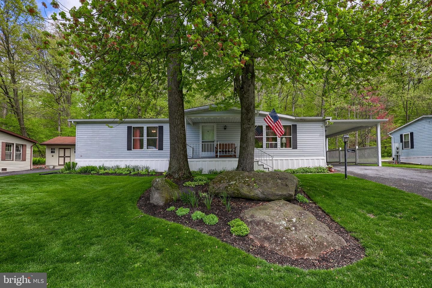 36 Maple Avenue