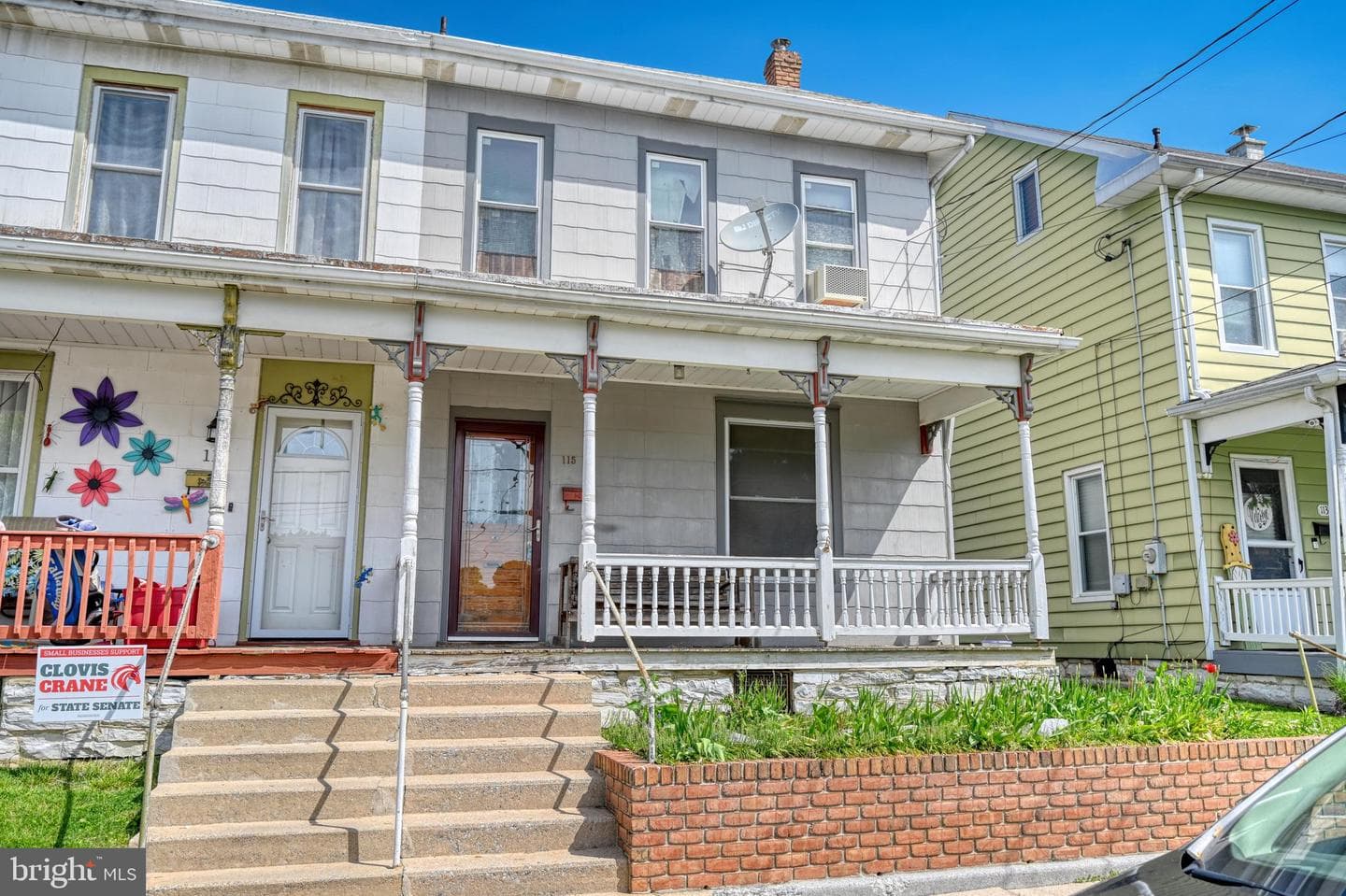 115 W Carpenter Avenue