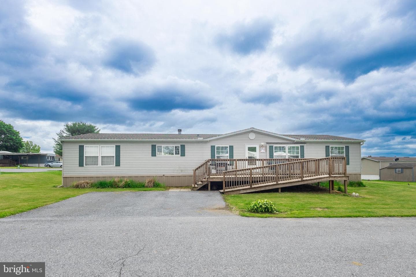 80 Country Acres Park Tp