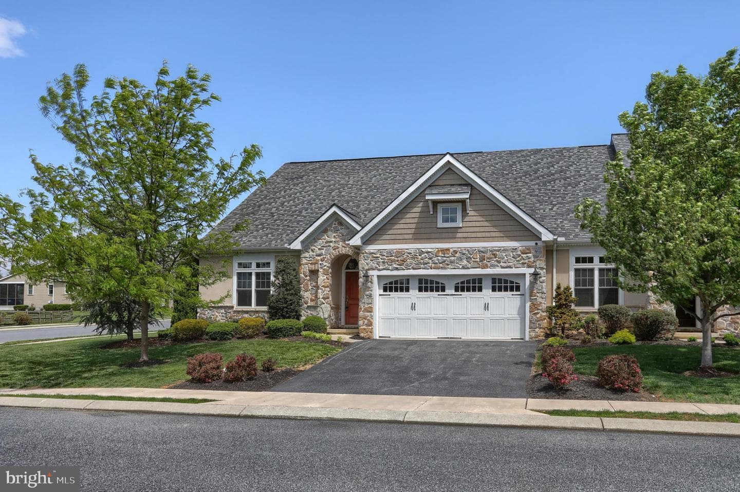 103 Windermere Dr