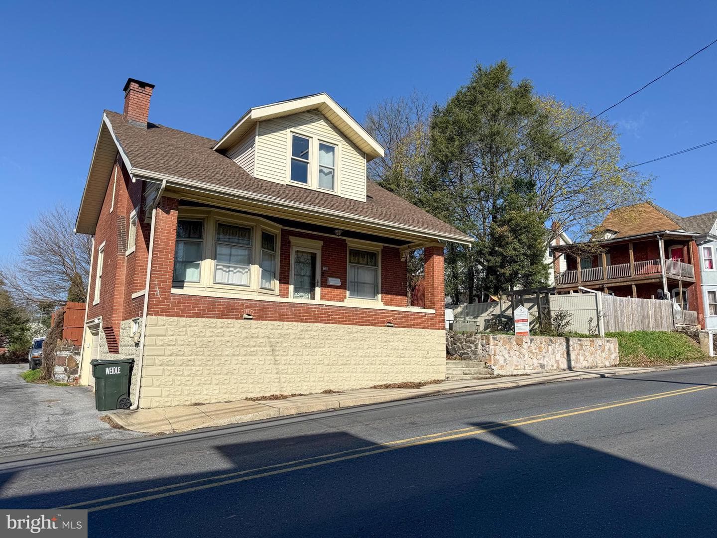 725 N 7th Street
