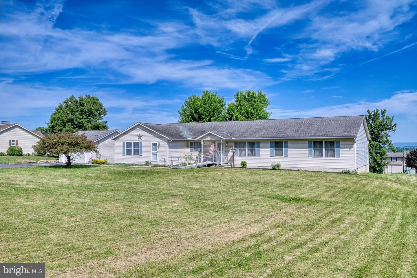 26 E Bethany Road