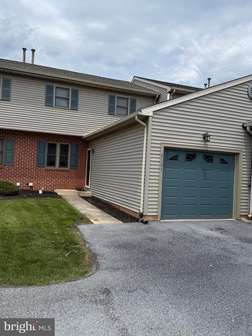 2107 Acorn Court, Lebanon