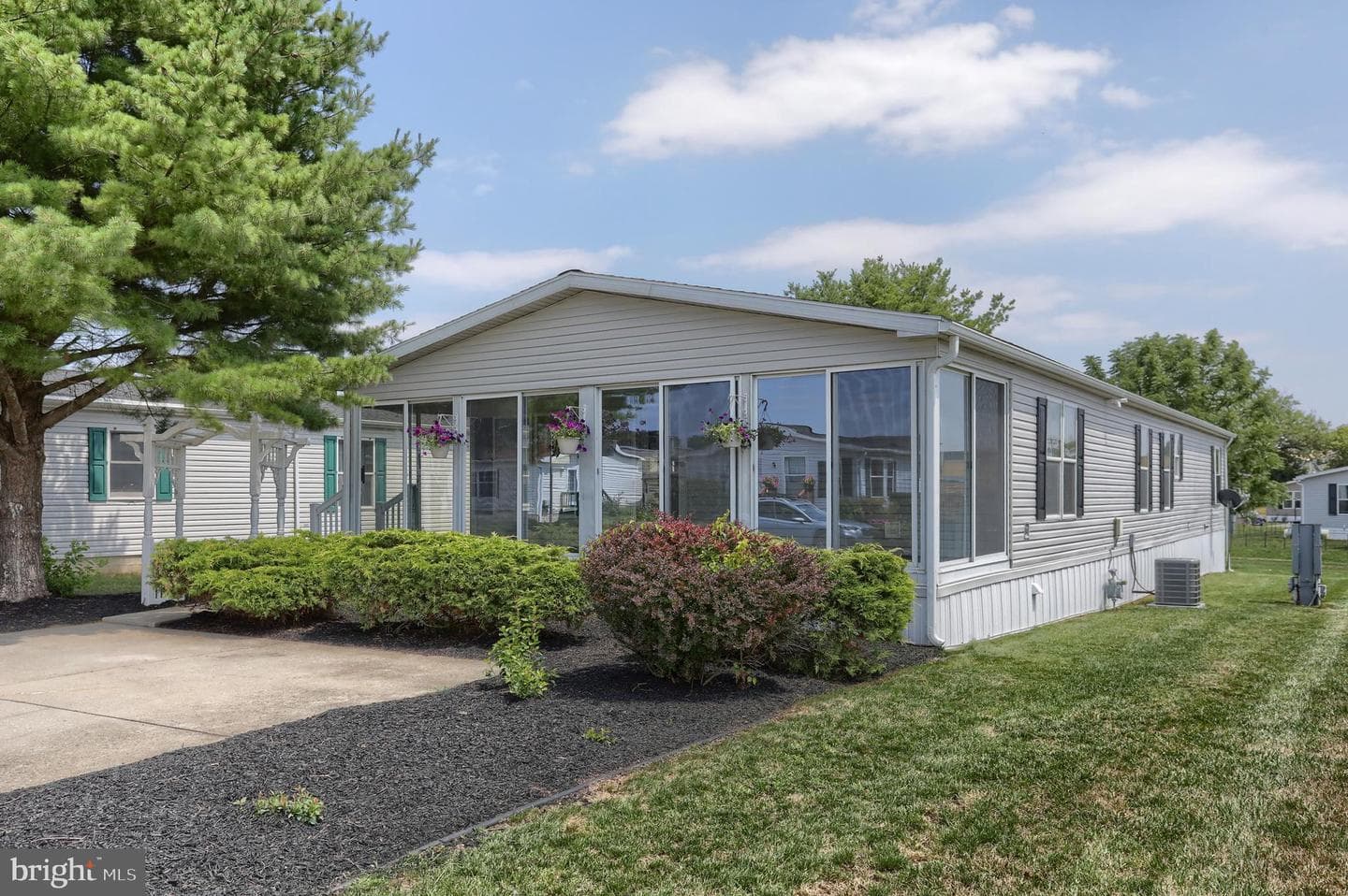 154 W Spruce Street, Palmyra